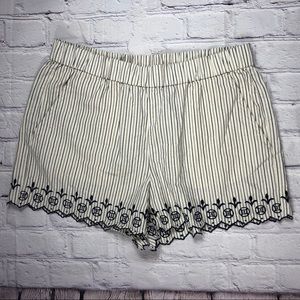 Madewell Embroidered Jardin Shorts Size Small